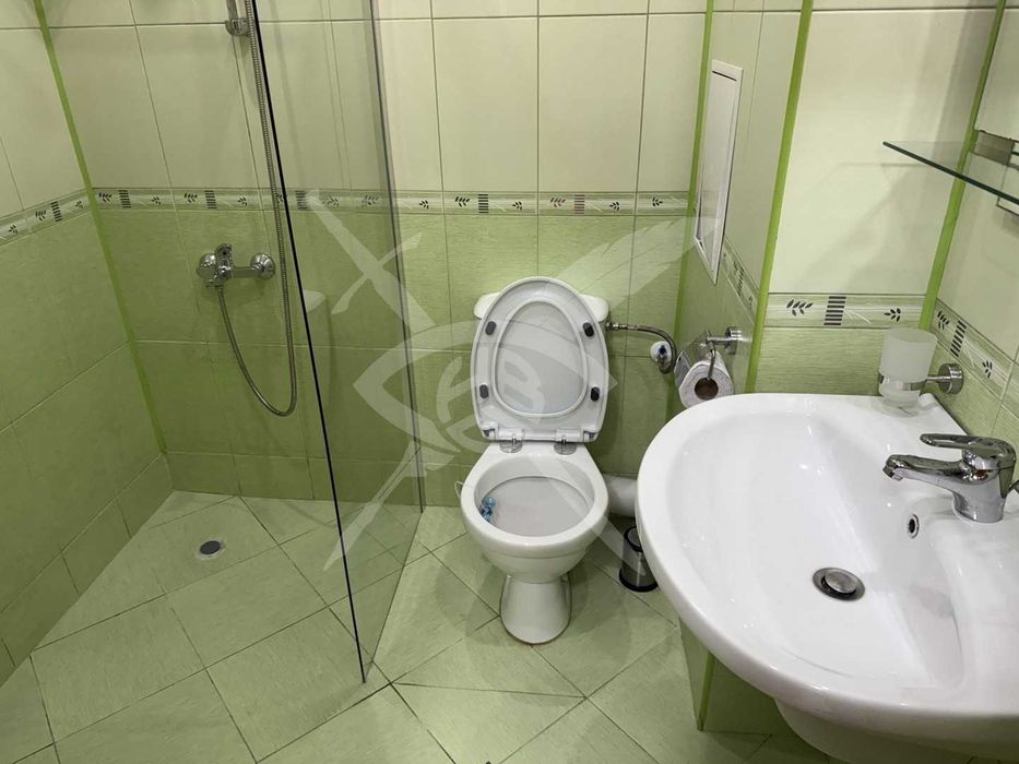 Тристаен апартамент в жк. Хаджи Димитър №19243