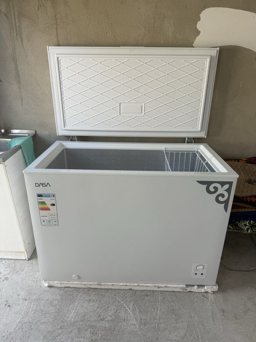 Продам морозильник