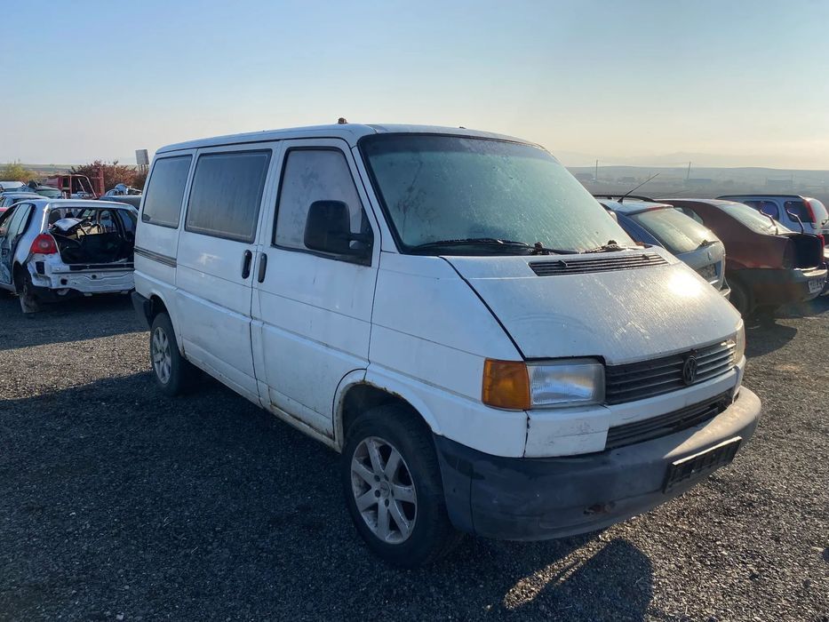 Dezmembrez piese VW T4