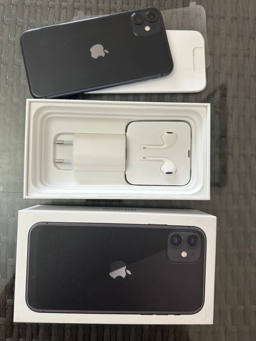 iPhone 11 продам