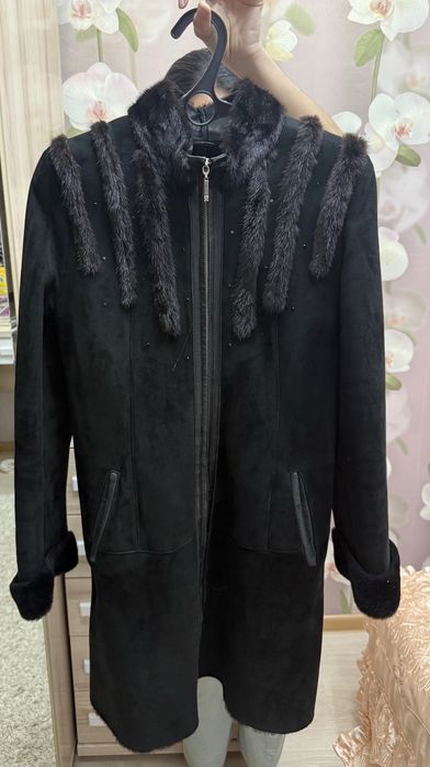 Верхняя женская одежда