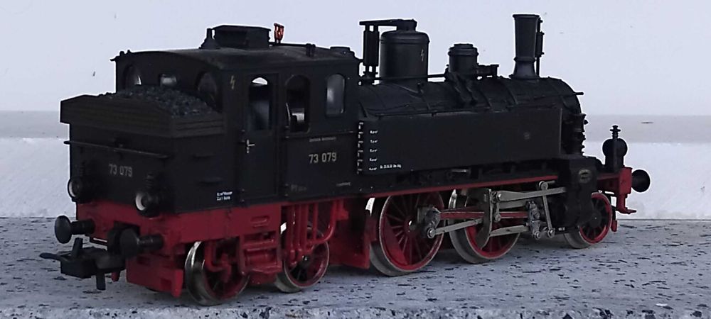 Locomotiva cu aburi BR 73 TRIX 1.87 HO raritate
