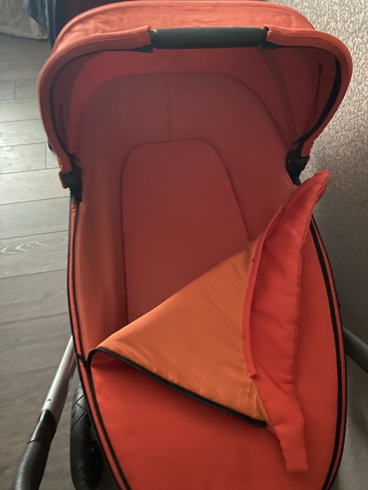 Продам коляску