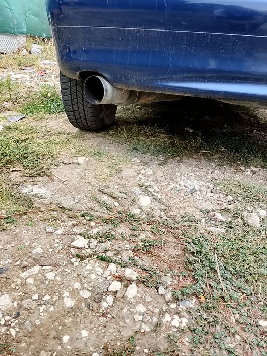 Продава се Renault Megan 1.9 бензин на части