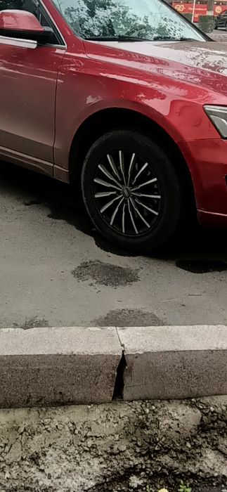 Диски с резиной на Ауди 5*112