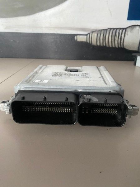 Calculator Motor Volvo S60 S80 V60 V70 XC60 XC70 2007-2013 31303388