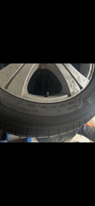 Продавам Джанти с гуми 18”-550