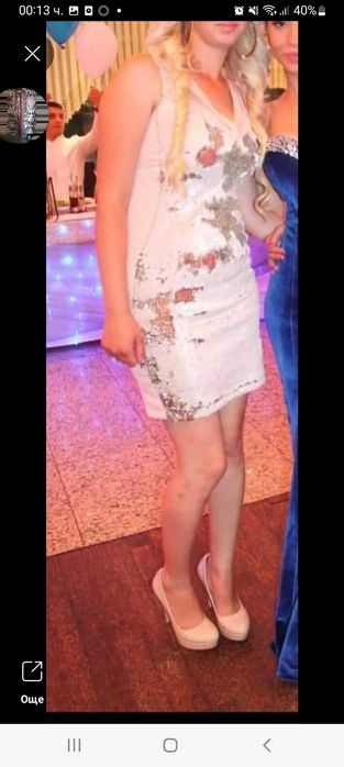 Продват се  офицялни рокли