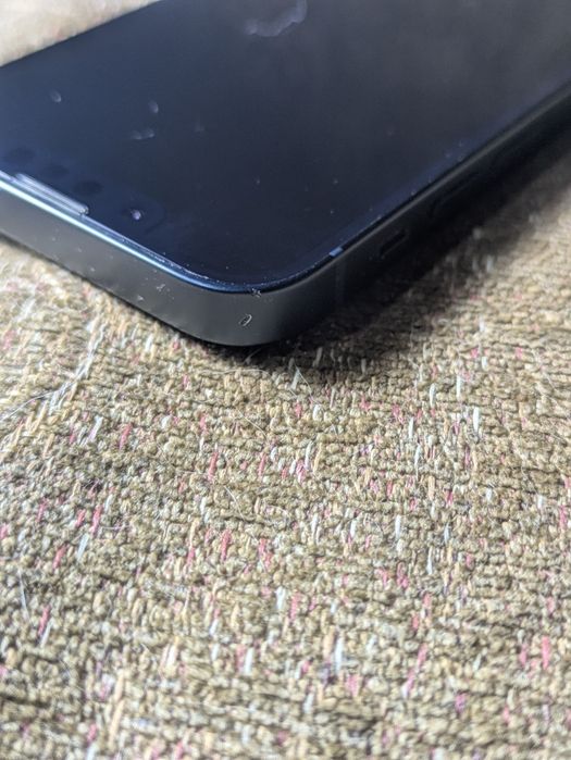 iPhone 13 mini, последният истински компактен флагман на Apple