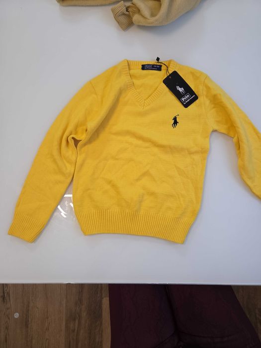 Пуловер поло 116-122р-р