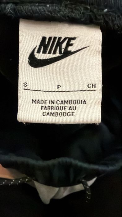 nike tech fleece original