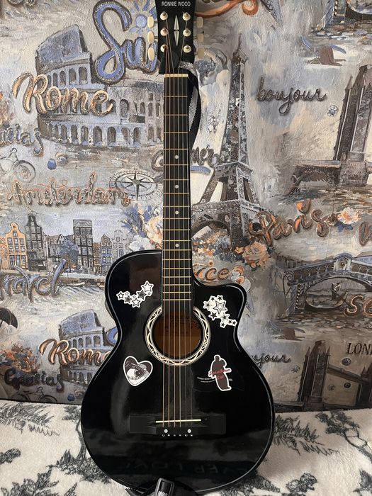 Гитара Roonie wood