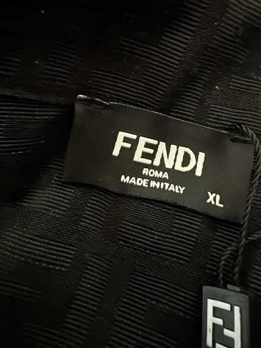 Fendi-Оригинален мъжки чисто нов сет Л размер