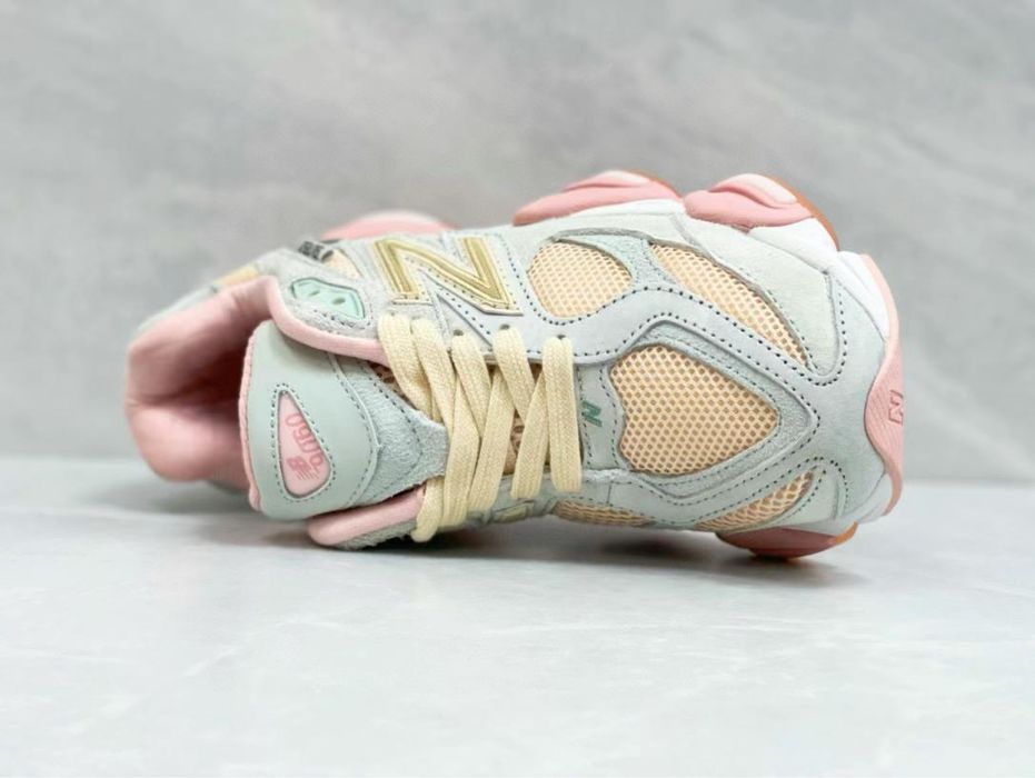 Нови дамски маратонки New Balance 9060 “Inside Voices Baby Shower Blue