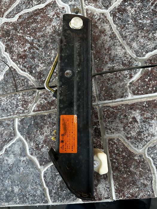 Домкрат Mercedes 221