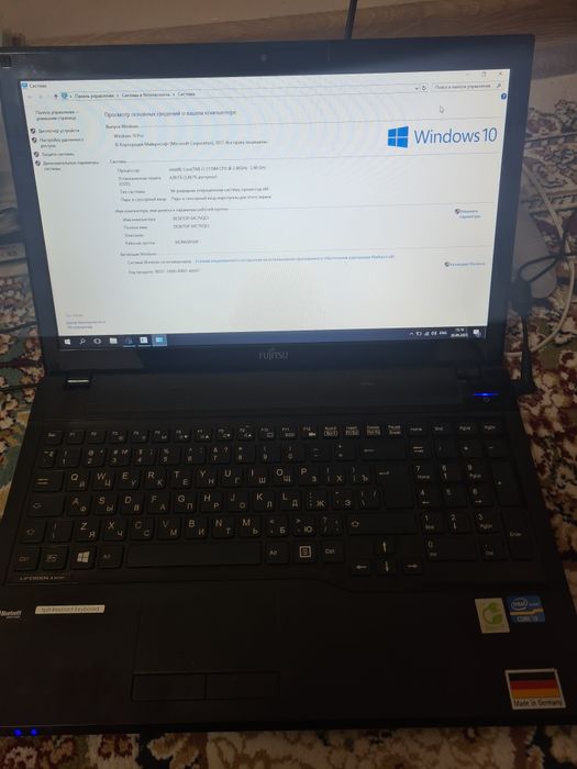 Ноутбук Fujitsu AH552
