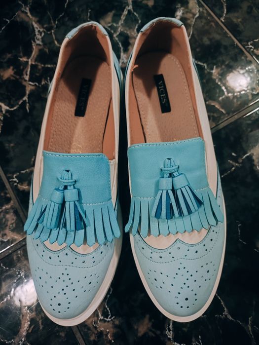 Дамски обувки лоуфъри