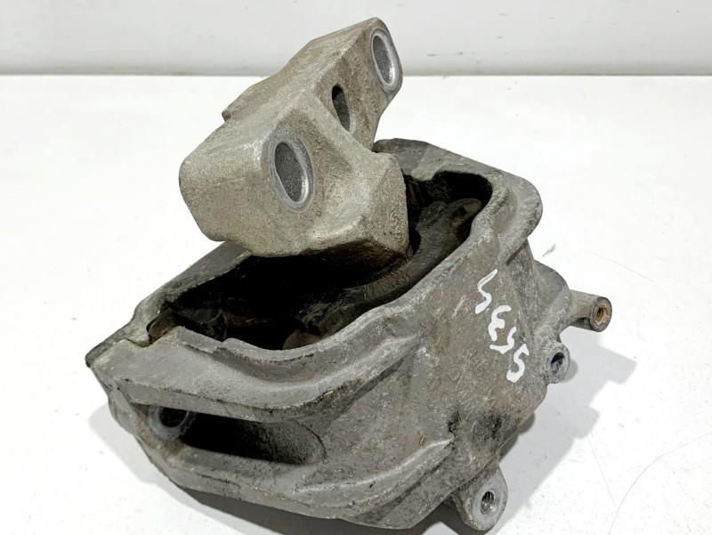 Tampon motor Skoda Octavia 2 facelift 1.4 tsi Caxa 1K0199262