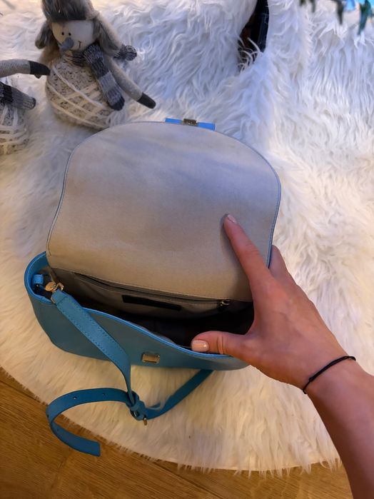 Дамска чанта тип месинджър Sindarella