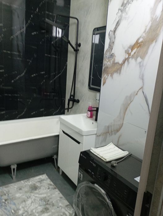 *3 комнатная. Центре города.