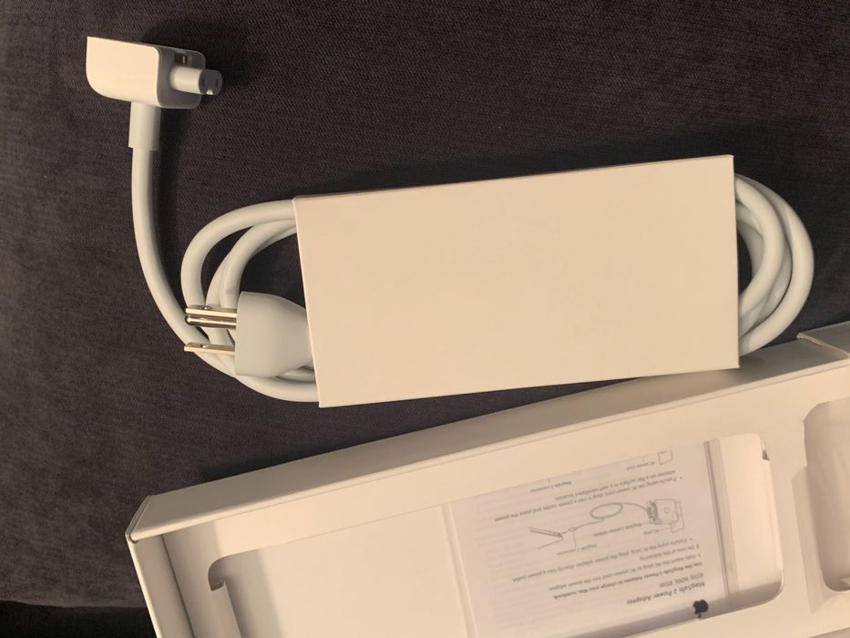 Кабел за MacBook Pro с щепсел за САЩ _ Macbook power cable for USA