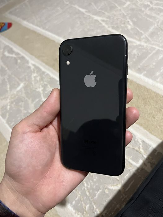 Айфон Хр емкость 79 без ремонта все в оригинале