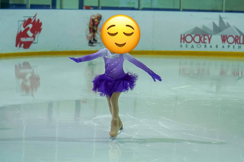 Продается очень красивое платье для фигуристок