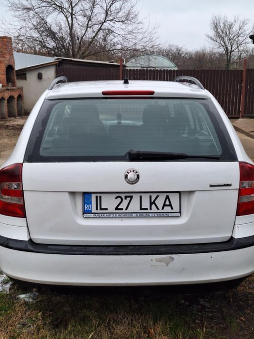 Vând skoda octavia2!