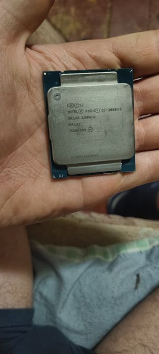 Продаю процессор Xeon e5-2660v3 и ОЗУ для ноутбука DDR3