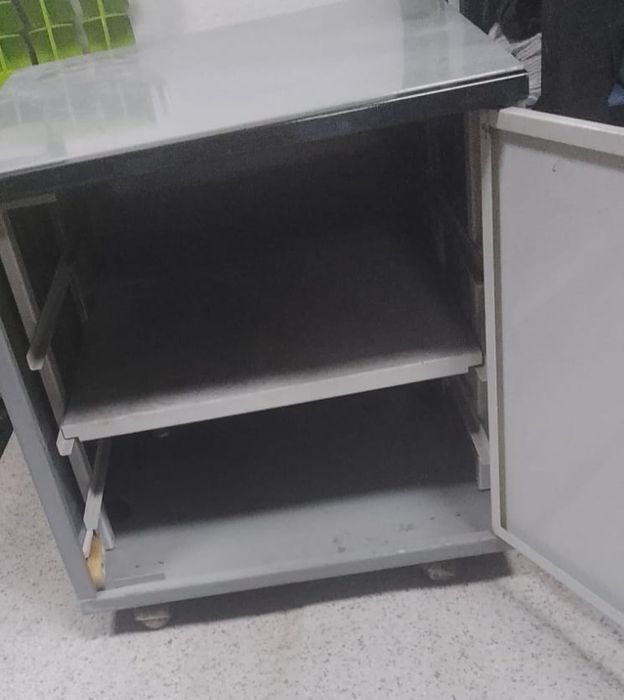 Сейф металический