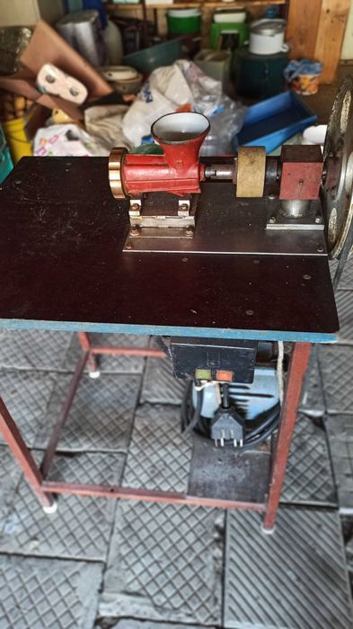 Месомелачка с трифазен ток 380 V