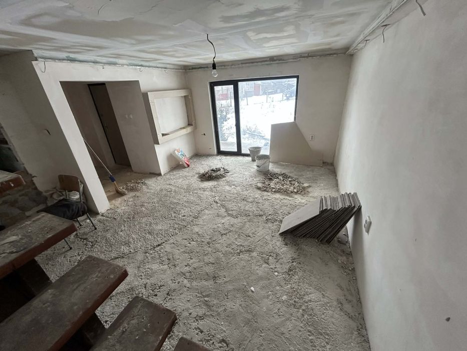 Продава се Къща в с. Гороцвет, Област Разград - 46 кв.м за 1303 €/кв.м - Снимка #1