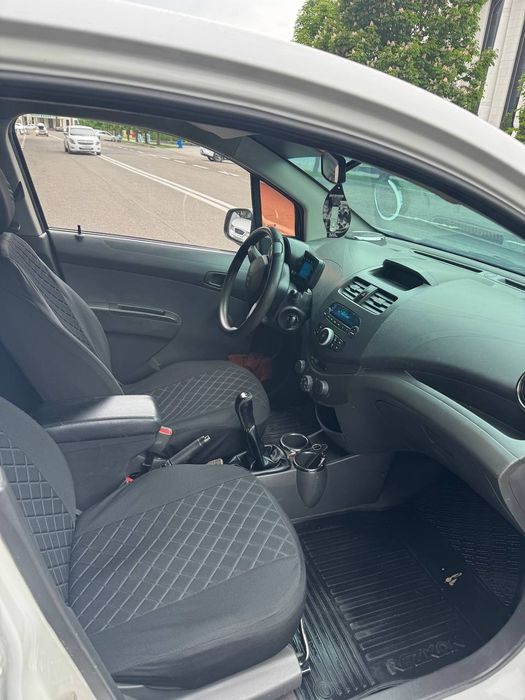 Chevrolet Spark 2011 — 5