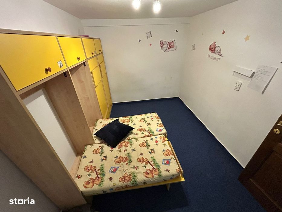 Casa individuala de inchiriat | 300 mp utili - 1000 teren