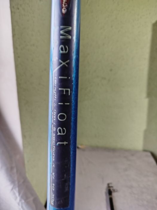 Кармок Сотилади 2-таси 5-метрли, Россия ..1-таси 2,40,м.. PYTHON,,,GDR