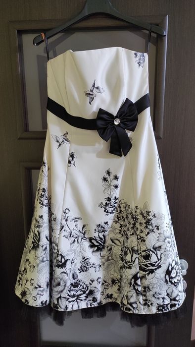 Rochie albă mărimea M