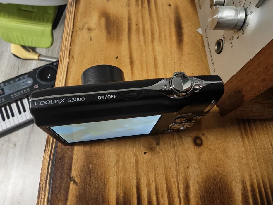 Nikon Coolpix S3000