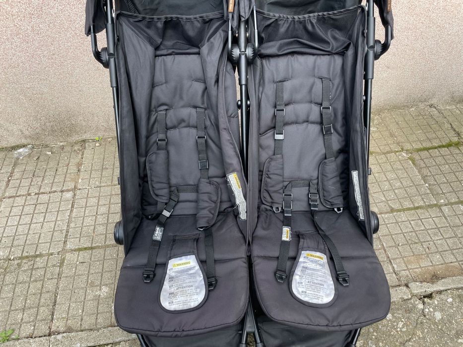 Двойна количка за породени/близнаци Mountain Buggy Nano Duo