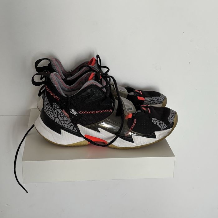 Jordan sneakers 42.5
