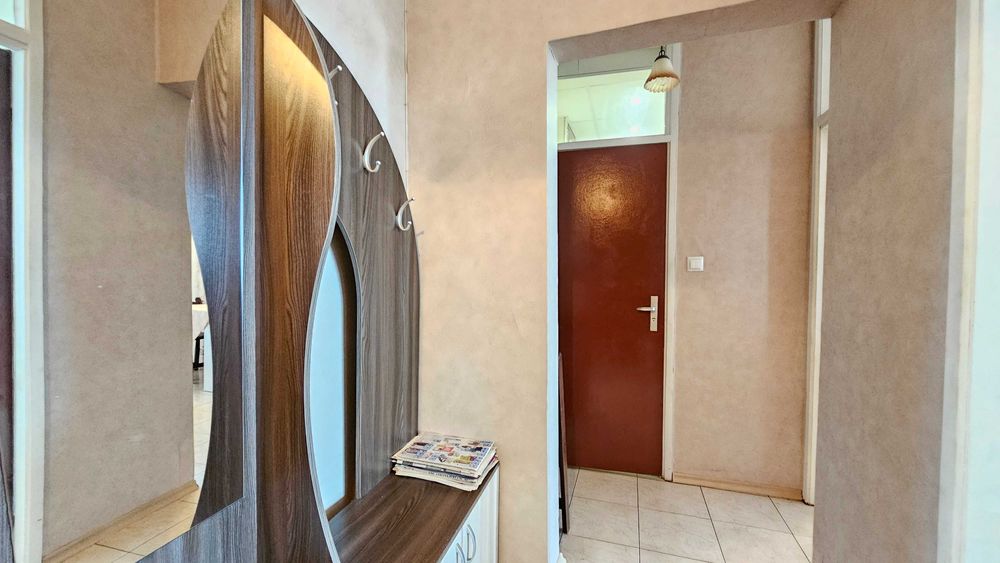 Дава се под наем Двустаен апартамент в София, Надежда 4 - 70 кв.м за 550 € - Снимка #3