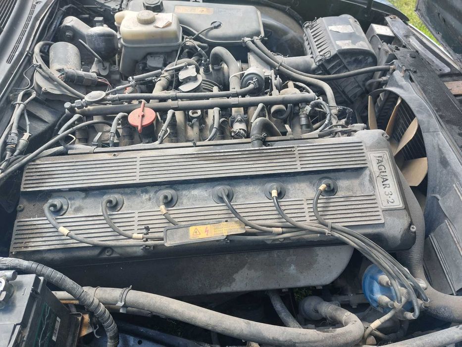 Jaguar xj6 3200