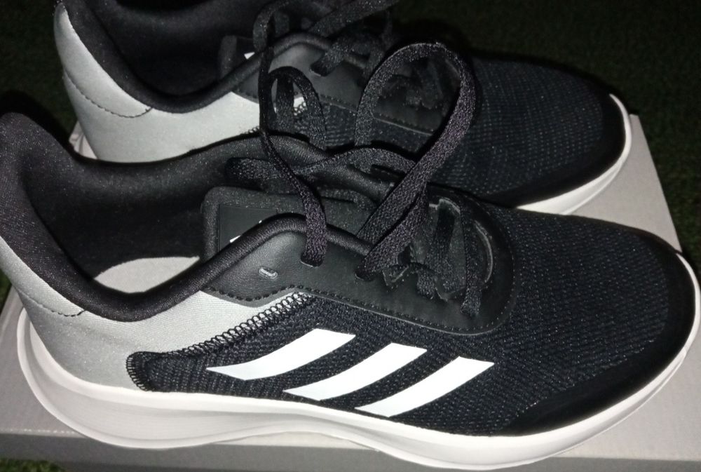 Оригинални Adidas 38 и 2/3