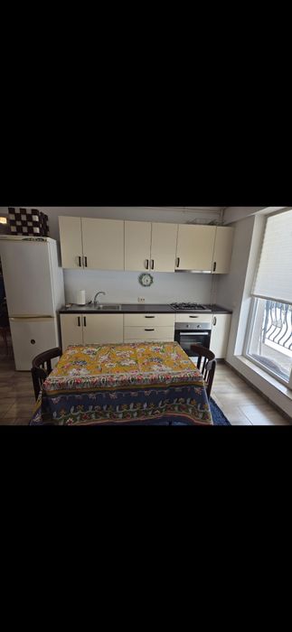 Chirie Apartament cu curte  2 camere Otopeni