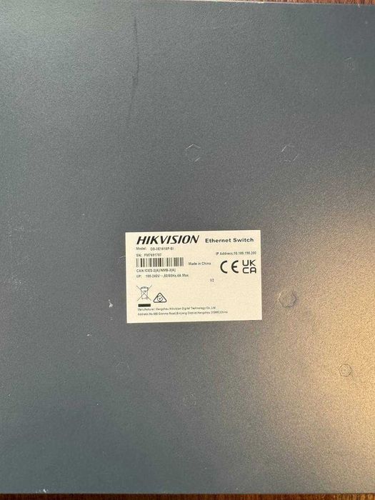 Switch PoE 16 porturi Gigabit + 2 uplink – Hikvision DS-3E1518P-EI