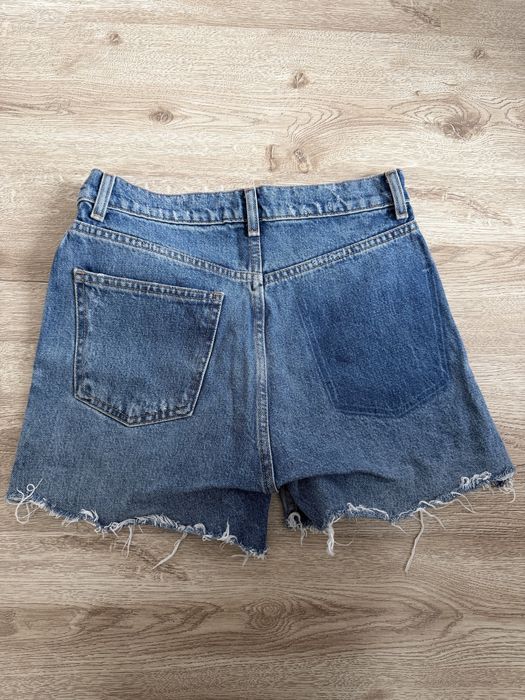 Къси дънки Zara.
