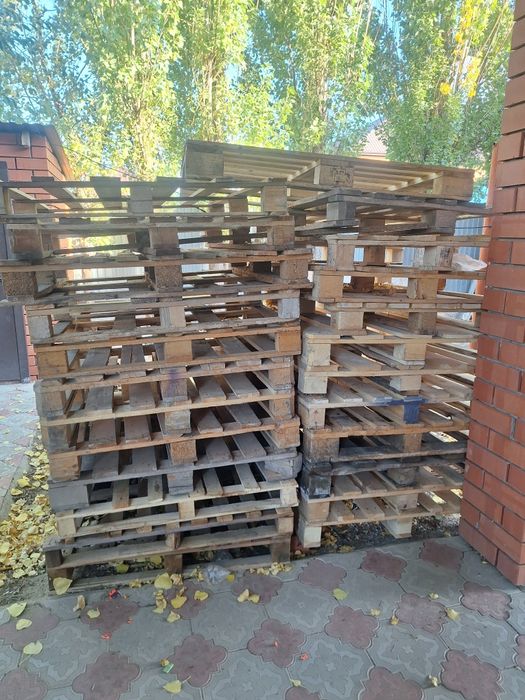 паддон сатылады.