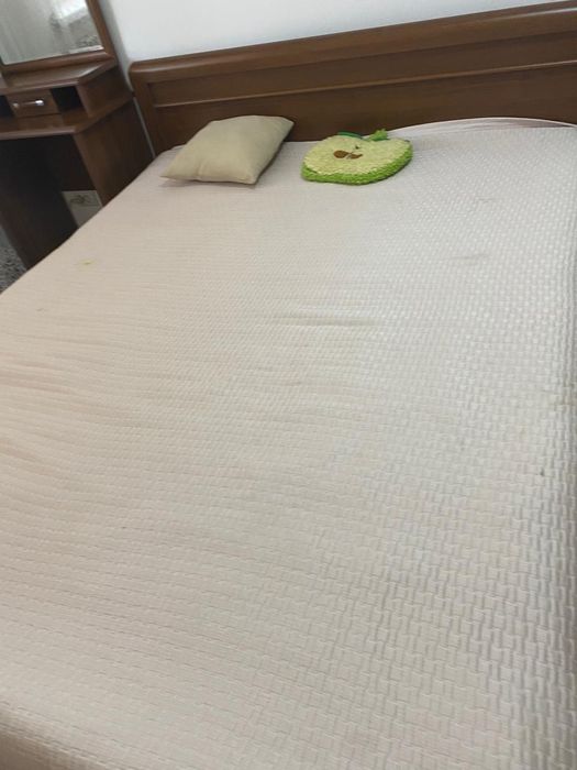 Гарнитур, кровать, прихожая