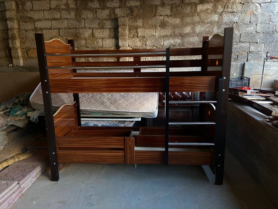 Детский кровать икки этажи 2ёшдан 15 ёшгача бемалол ётса булади