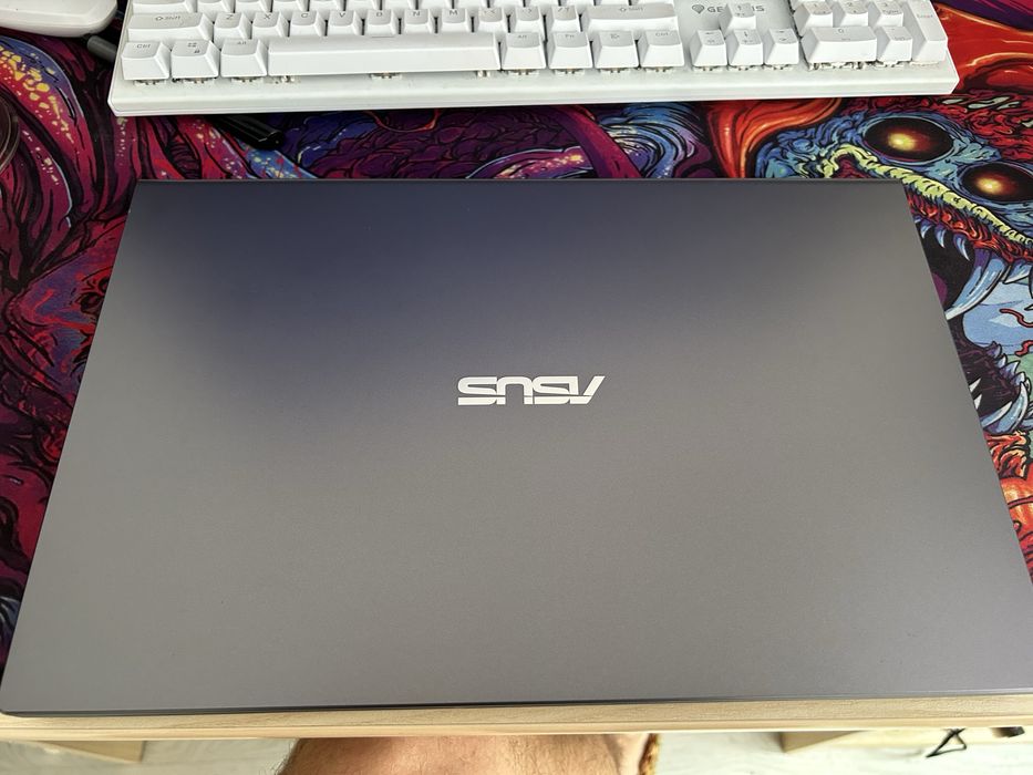 ASUS VivoBook X515EA