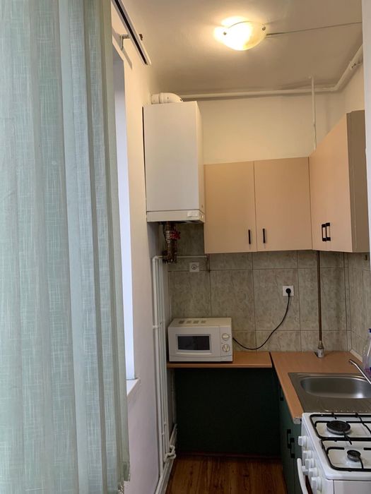 Inchiriez apartament in centru